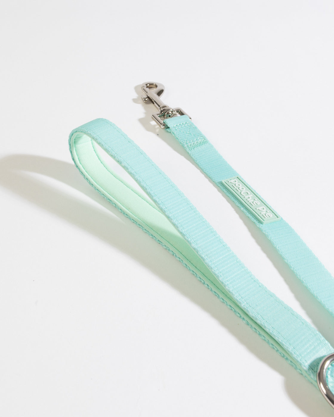 poochie-pie-dog-accessories-leash-lead-green-mint-pastel-best-dogs-brand-australia-sunshine-coast-brisbane-local-small-business-walkwear-walk-wear-strong-safe-soft-padded-handle
