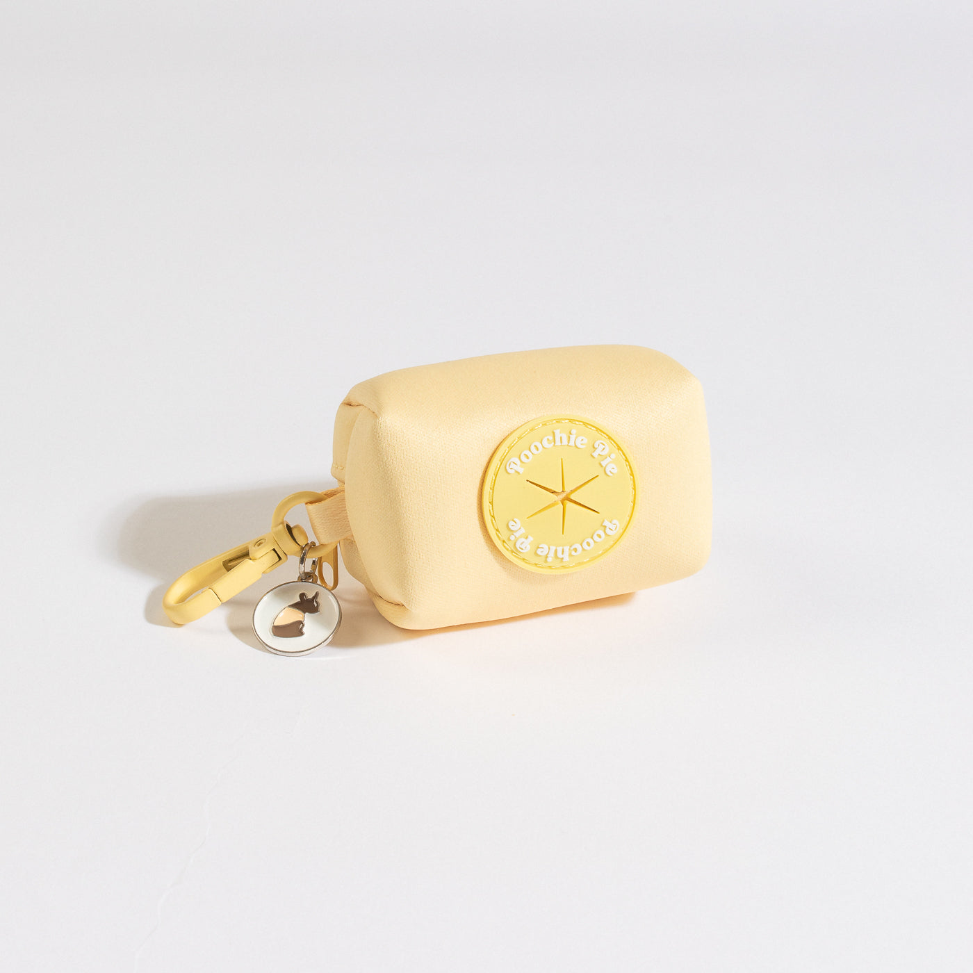 poochie-pie-poochiepie-australian-dog-accessories-all-breeds-australia-USA-new-zealand-poop-bag-poopbag-holder-yellow-walkwear-walk-wear-walkies-charm-simple-minimal-pastel-best-for-dogs